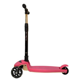 Paspirtukas triratis