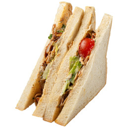 Sumuštinis SOFT BREAD su vištienos kebabu, vyšniniais pomidorais ir švelniai aštriu padažu, 170g